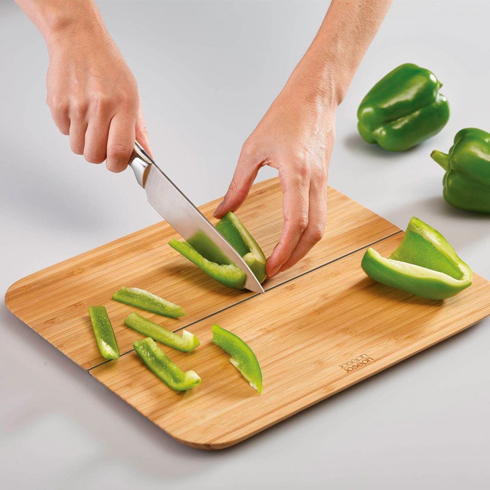 Joseph Joseph Chop2Pot Tagliere in bambu piccolo - immagine 3