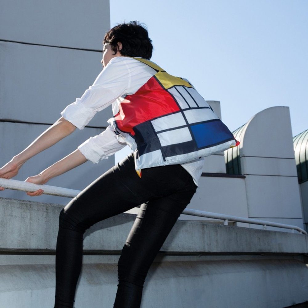 Loqi Shopping Bag Composition with Red, Yellow, Blue and Black - immagine 3
