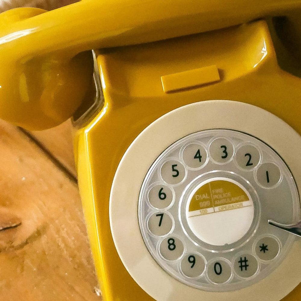Telefono vintage a disco gpo rotary phone giallo senape - immagine 3