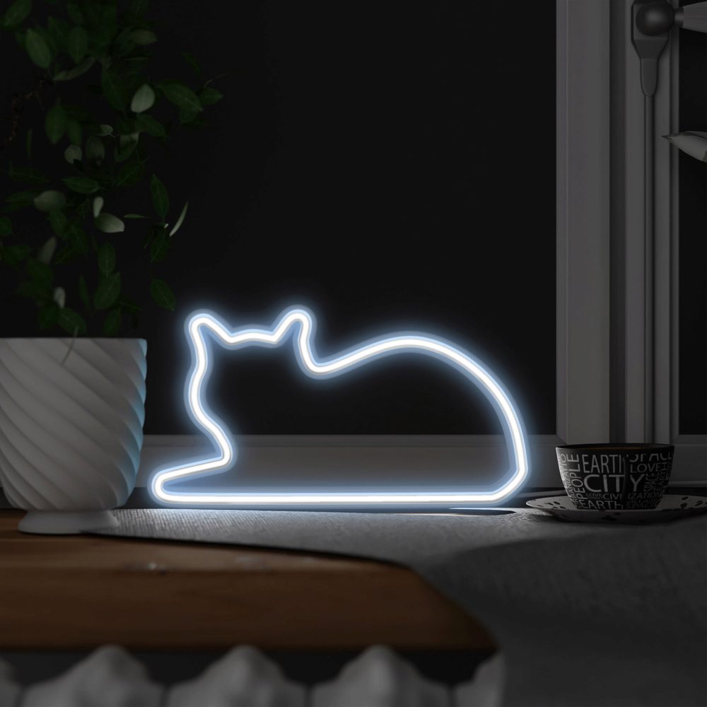Mustard Cat Light seduto