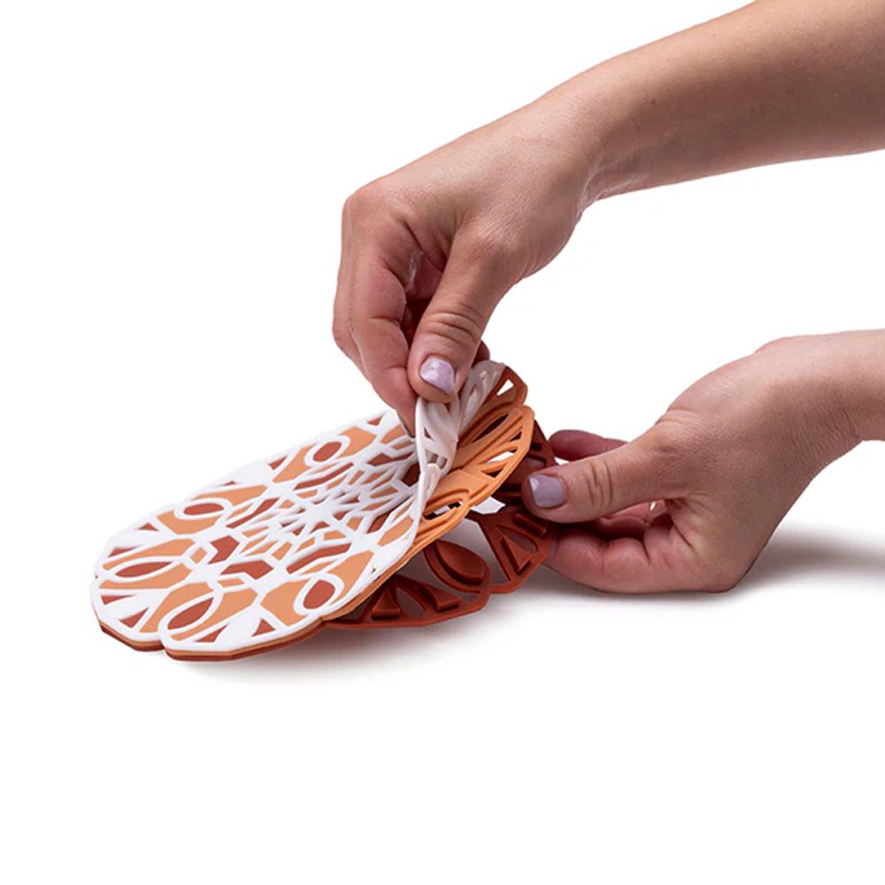 Peleg Design set di 3 sottopentola in silicone marrone
