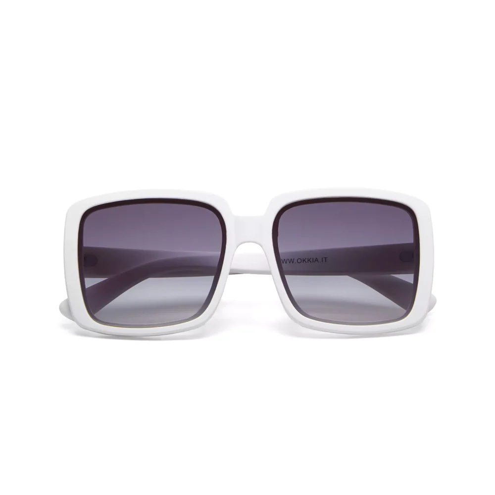 Okkia Occhiale da Sole Modello Alessia Square White