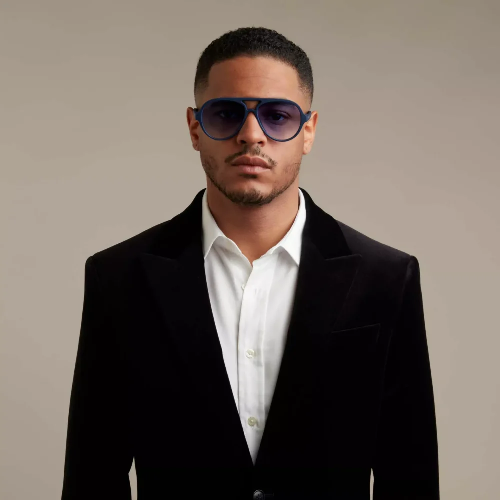 Okkia Occhiale da Sole Modello Alessio Classic Midnight lente Blu Gradient - immagine 2