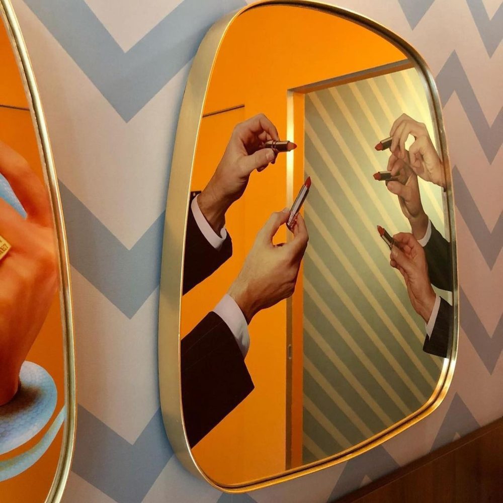 Seletti Toiletpaper specchio con cornice dorata Rossetti - immagine 2