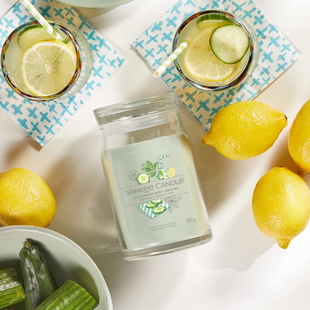Yankee Candle Signature Cucumber Mint Cooler Candela Giara Media - immagine 2