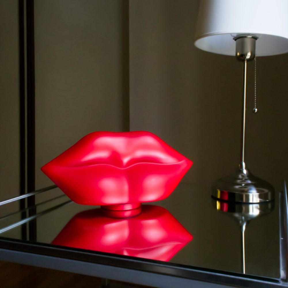 CandysLab Lampada Kiss Rossa - immagine 2