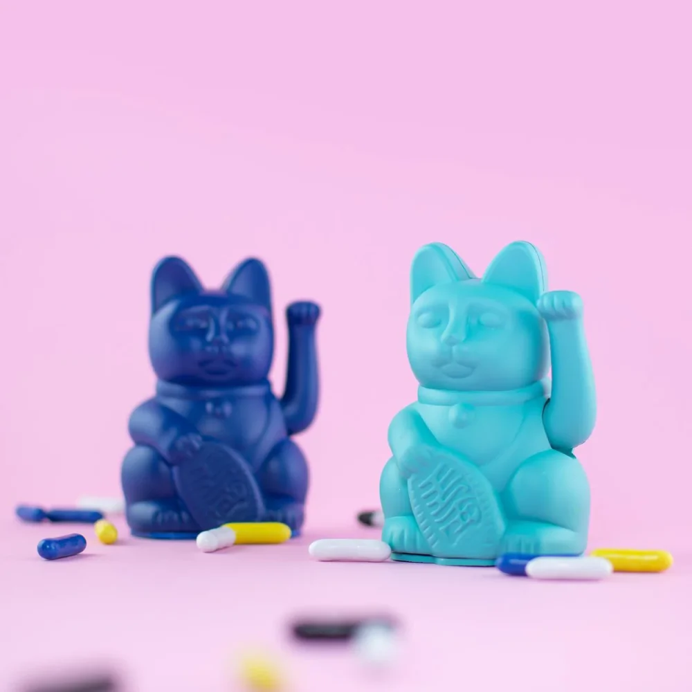 Donkey Maneki Neko Mini Lucky Cat Dark Blue - immagine 3