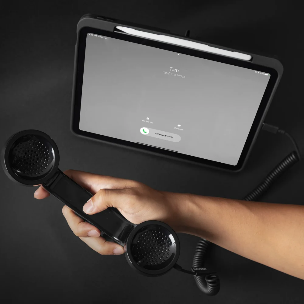 Pop Phone Native Nation Black - immagine 2