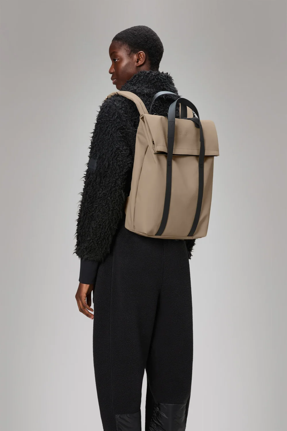 Rains 2 Way Tote Backpack Beige - immagine 2